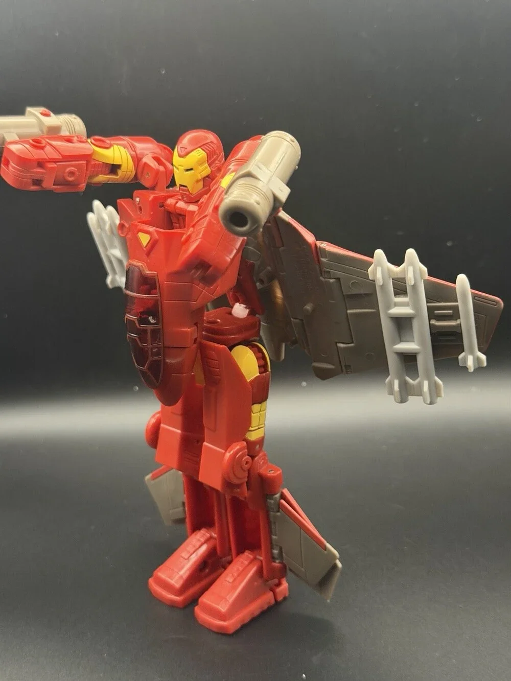 Hasbro Marvel Transformers Crossovers Iron Man Action Figure